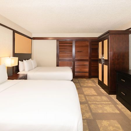ดับเบิลทรี บาย ฮิลตัน โฮเทล ออร์แลนโด แอต ซีเวิร์ลด์ Hotel Williamsburg ภายนอก รูปภาพ