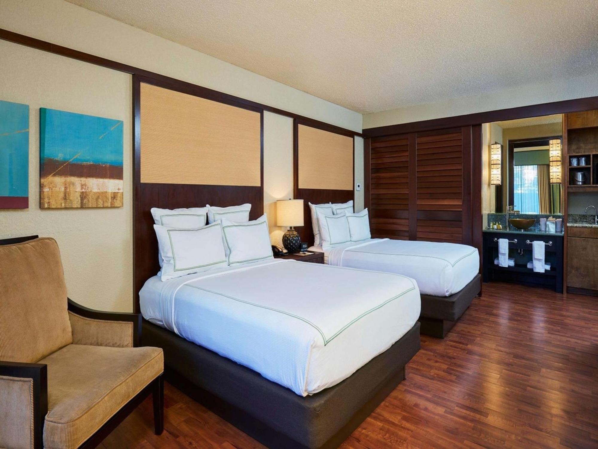 ดับเบิลทรี บาย ฮิลตัน โฮเทล ออร์แลนโด แอต ซีเวิร์ลด์ Hotel Williamsburg ภายนอก รูปภาพ